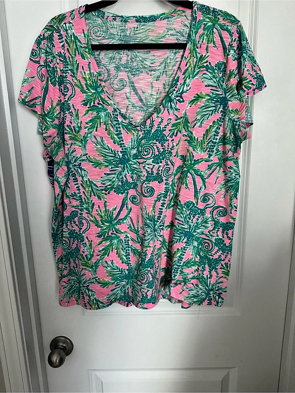 Lilly Pulitzer Bundle Etta V-Neck Top Pink & Green Like New